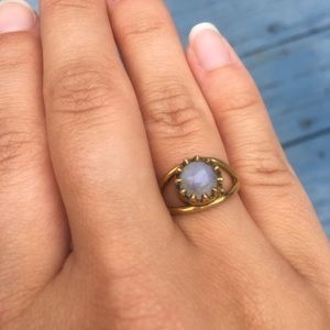 🌸Vintage moonstone bronze crowned ring🌸